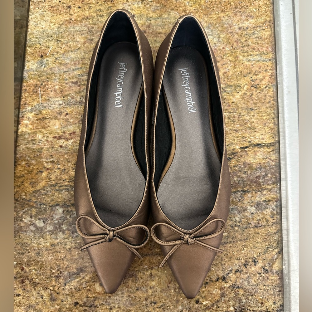 jeffrey campbell pointed flats size 8
